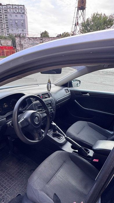 Volkswagen Jetta 2014