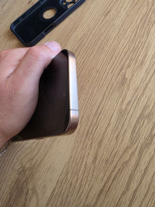 IPhone 16 pro 8GB/128GB 5G Stan idealny