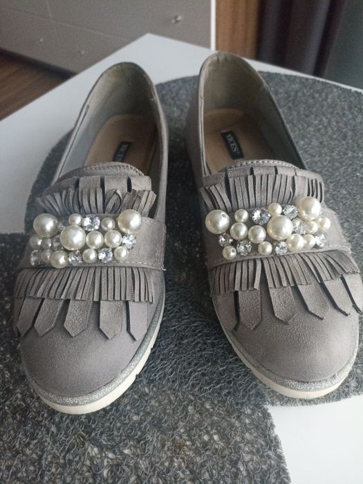Buty damskie rozm.39