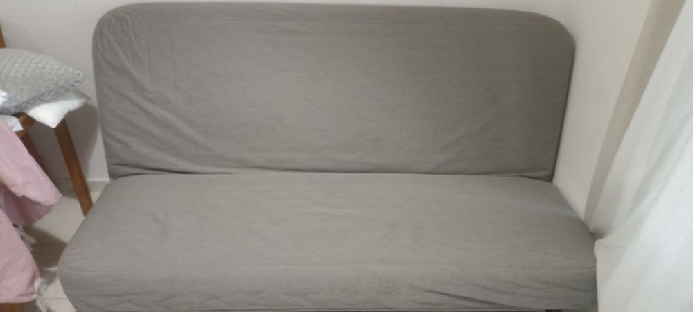 Sofá-cama IKEA NYHAMN 3 lugares(Bom estado de conservação)