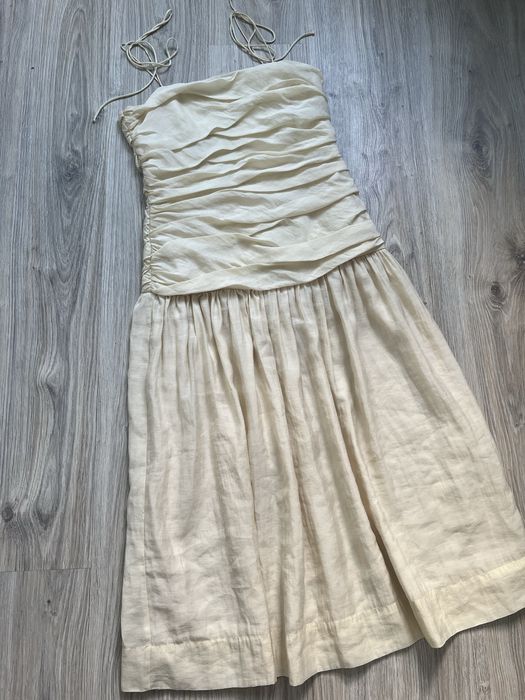 Zara М шикарна сукня