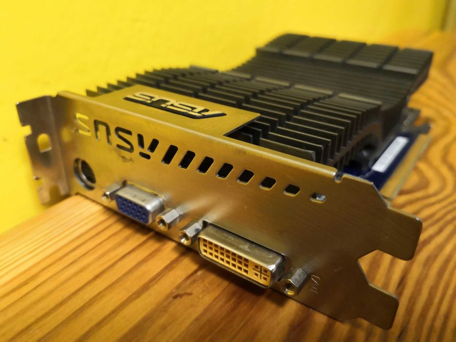 Karta graficzna Asus GeForce 9400GT Silent 512MB