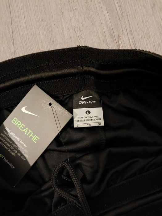 Calções Nike Breathe Dri-Fit