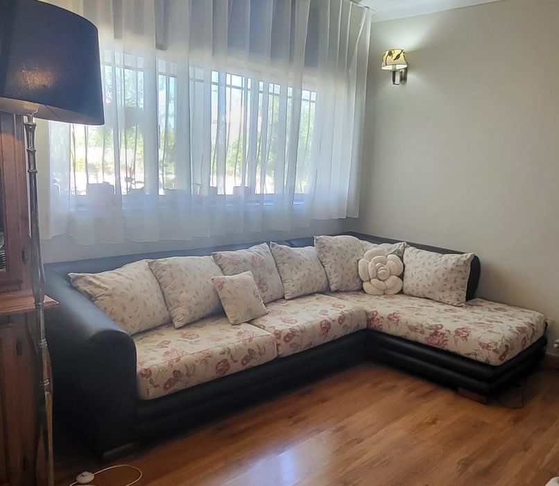 Sofá com Chaise Longue para 5 pessoas