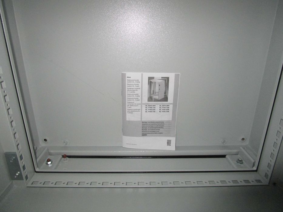 Rittel Szafa sterownicza serwerowa