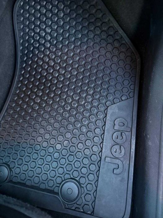 Jeep Compass 2020 VIN ZACNJDEW7LPR38953 фото оголошення 14 з 19