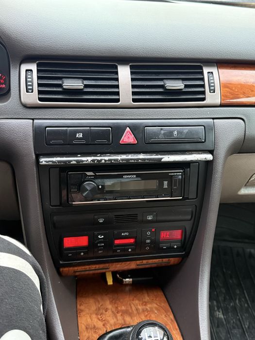 Ауди в хорошем состоянии A6 C5 2.4