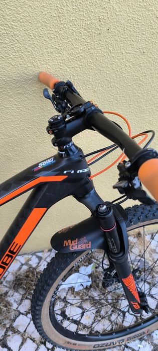 Bicicleta BTT Cube AMS