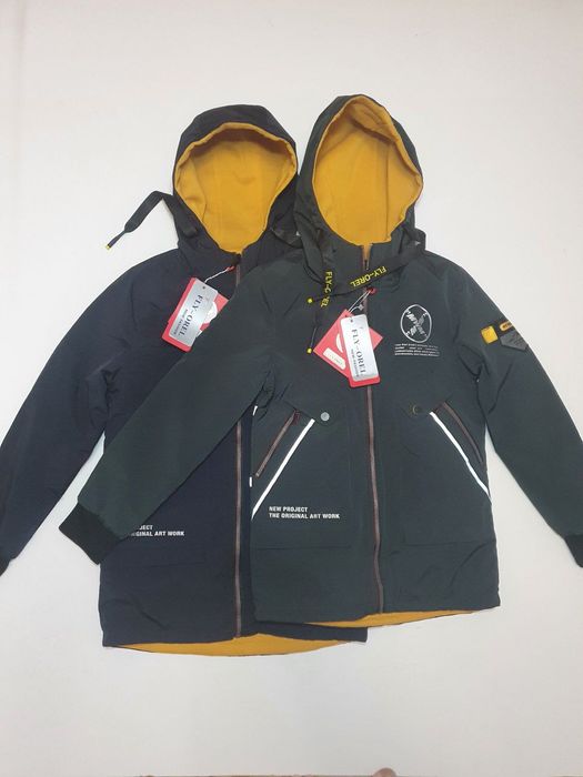 Дитяча двостороння осіння куртка для хлопчика 134-158 розмірів.