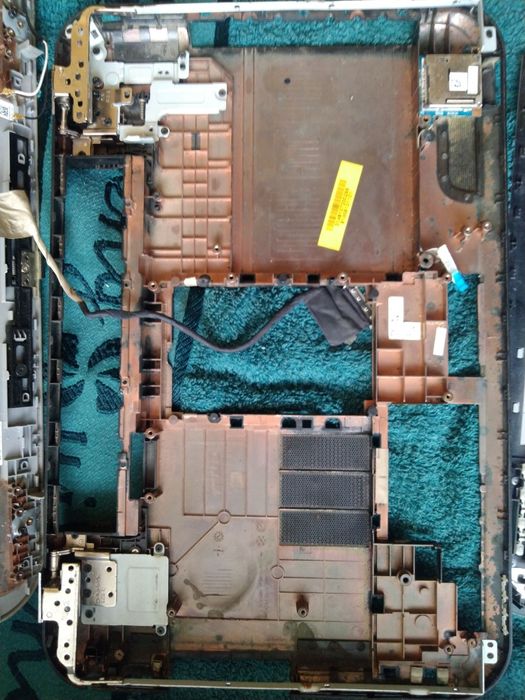 Корпус от ноутбука Dell Inspiron 7520