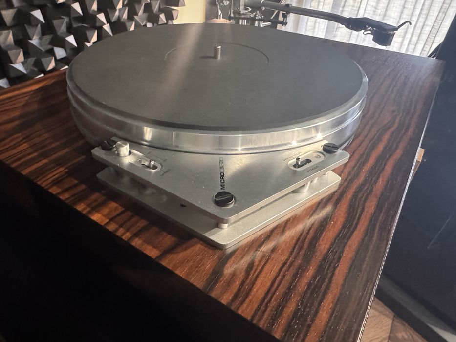 Gramofon Micro Seiki BL-91 z SAEC 407/23