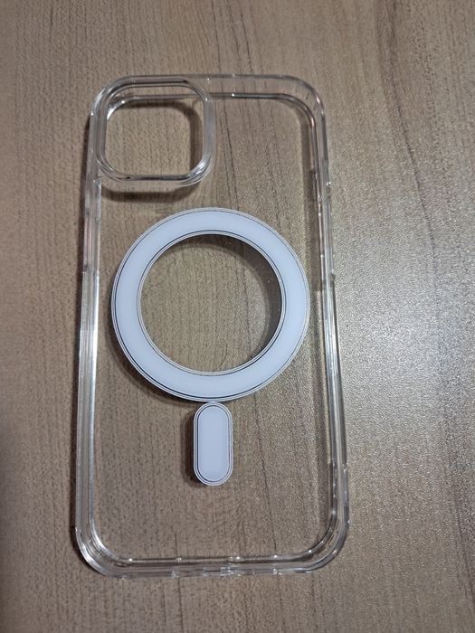 Etui do iPhone 15, bezbarwne, nowe