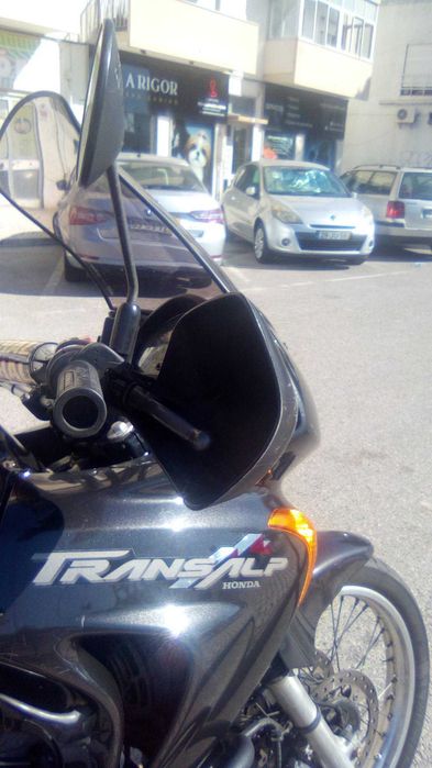 Honda Transalp 650cc estado de nova.