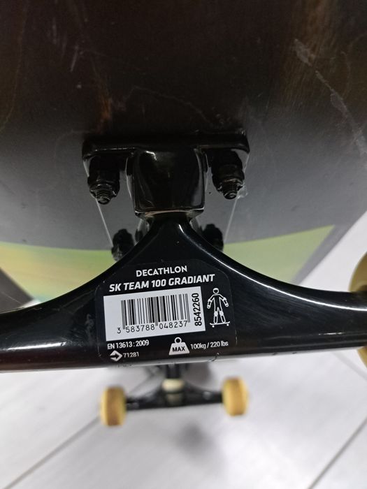 Sprzedam deskorolkę Decathlon SK Team 100 Gradiant