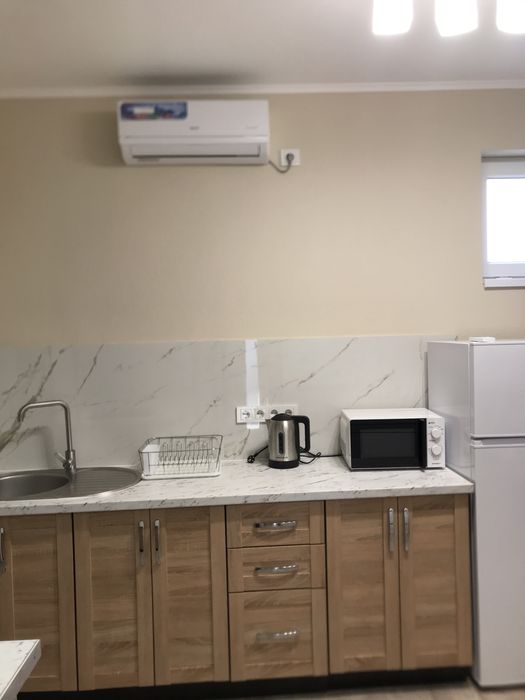 Апартамент з власною кухнею в Берегове,до басейну 10хв