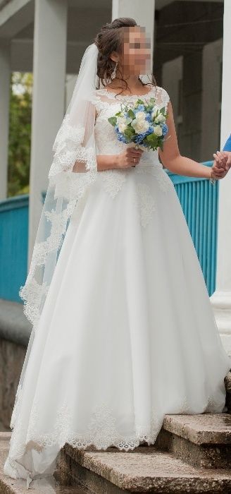 Эксклюзивное французское свадебное платье с фатой