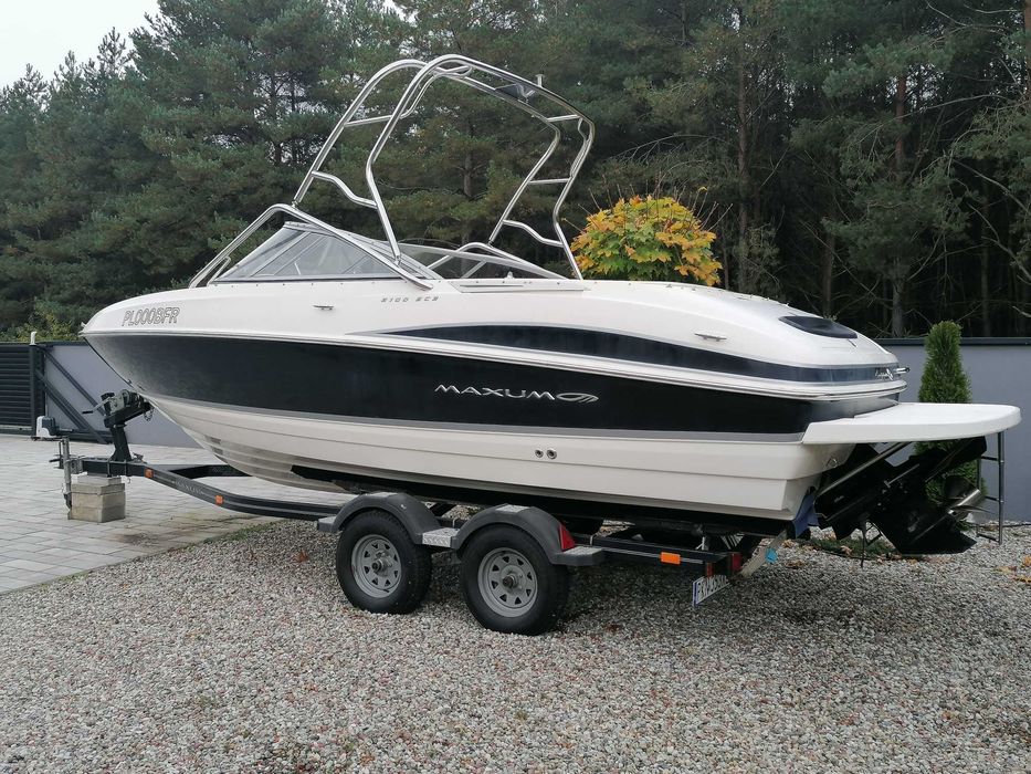 Motorówka MAXUM 2100 SC3 2009 rok