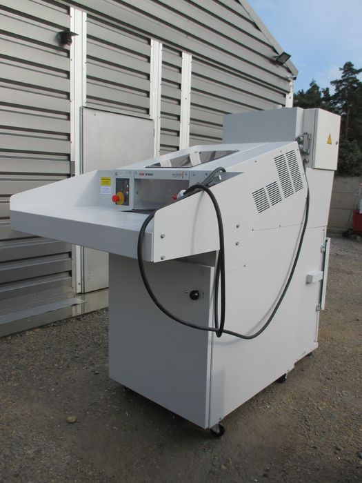 Niszczarka przemysłowa HSM Fa 400.2 z belownica hsm