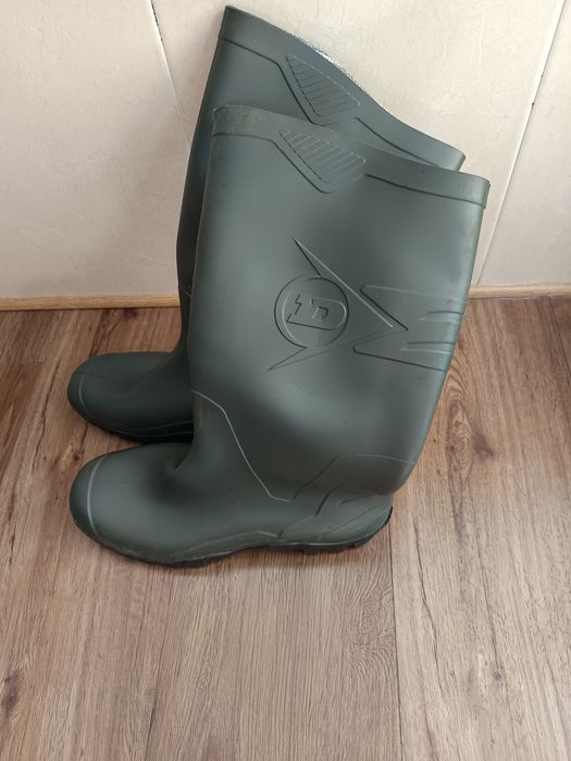 Bota cano alto/galocha Dunlop novas tam. 44