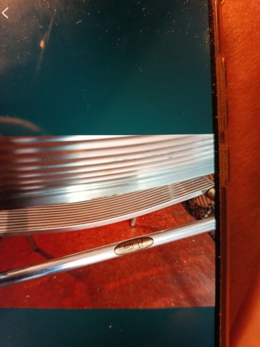 Стул алюминиевый.