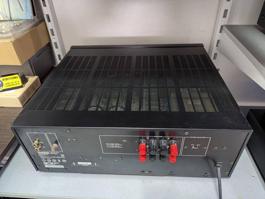 Усилитель мощности Yamaha MX-630. 2х215 Вт! Вес 13кг. JAPAN