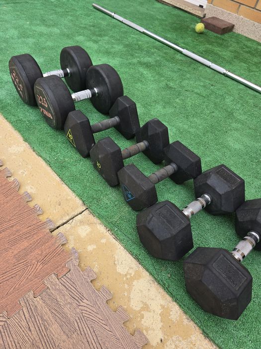 Dumbbells / Weights451421653665720324