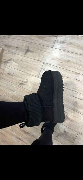 Ugg classic mini platform felted