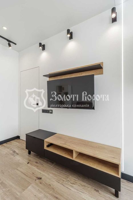 Квартира 1к. Дизайнерський ремонт. Виговського 10к, Сирець Подільський