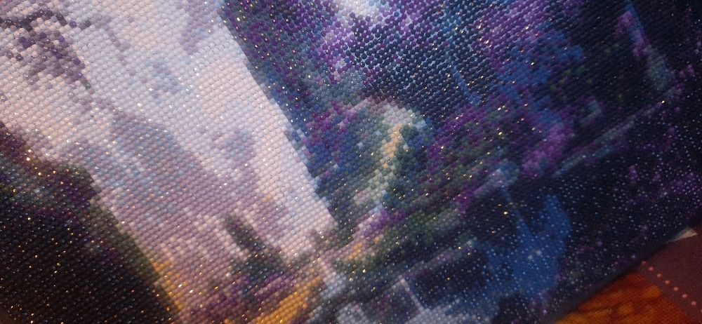 Картина из альбома алмазной мозаики,.