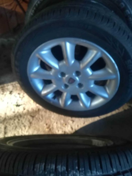 4 Jantes Rover 45 + 4 pneus 195/55/R15