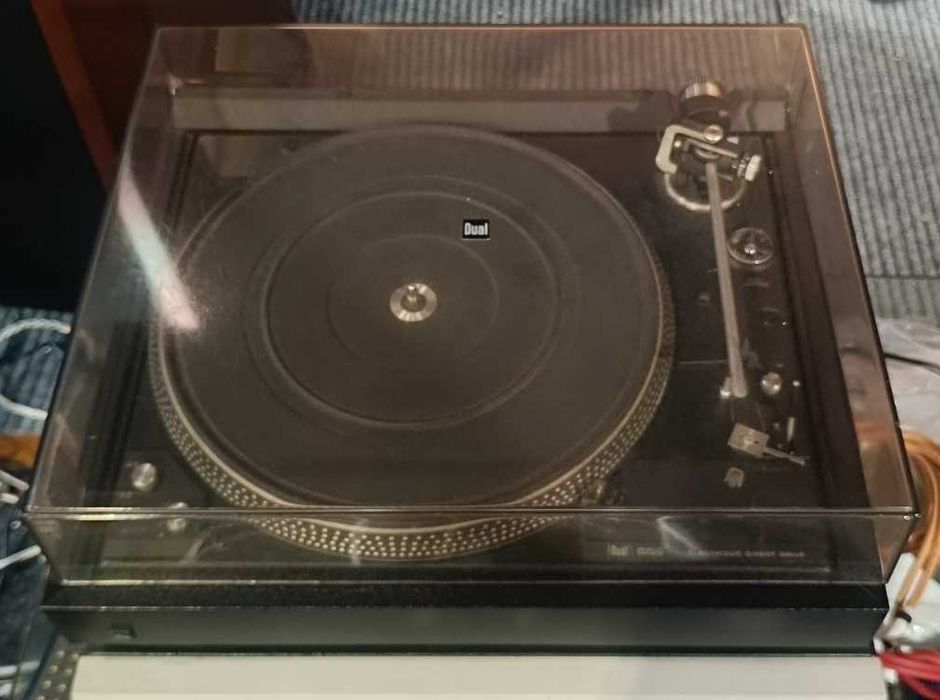 Dual CS 606 програвач платівок