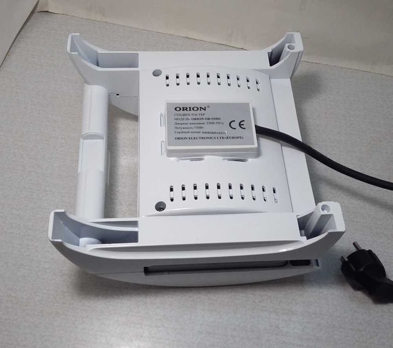 Электровафельница (бутербродница, сэндвич-тостер) Orion OR SM-02