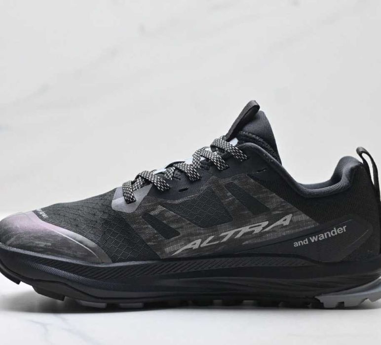 Кросівки and Wander x Altra LONE PEAK 9+ оригінал