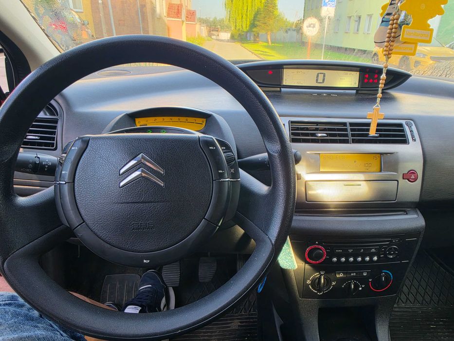 Citroen c4  1.6 benzyna