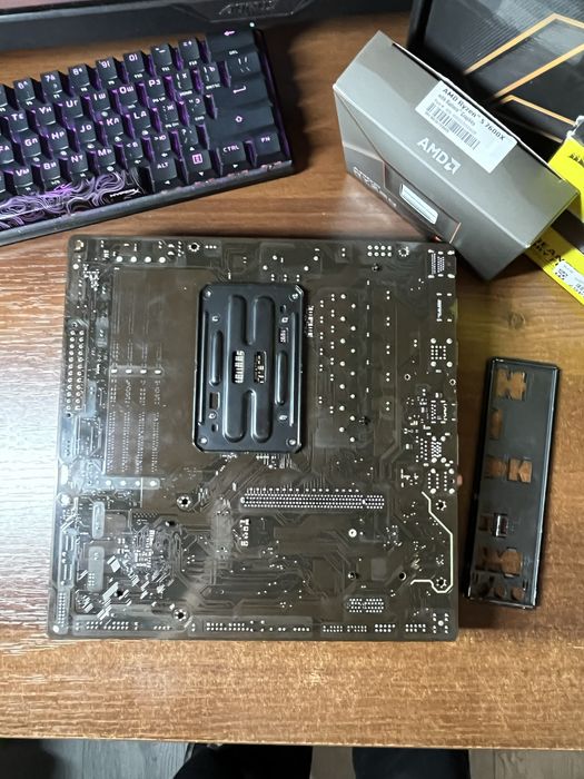 КОМПЛЕКТ! | R5 7600x | b650 d3hp Материнська плата + процесор