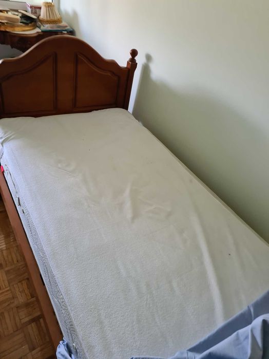Cama individual, adulto