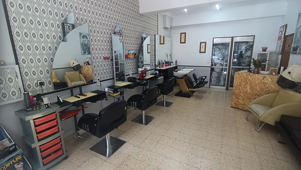 Aluga se cadeira de Barbeiro - entrada imediata