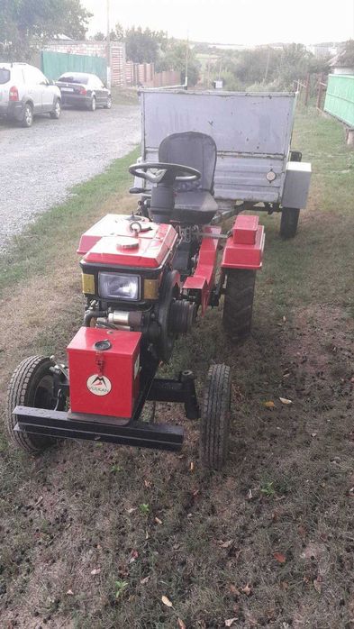 Продам трактор "VULCAN" 15 к.сл., 2013 року з гідравлікою і навісним