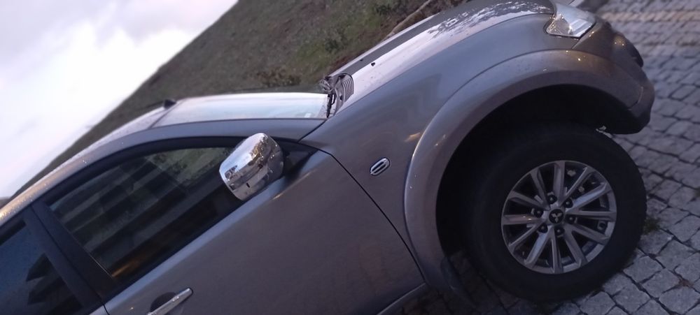 Mitsubishi L200 4X4 2015 180cv