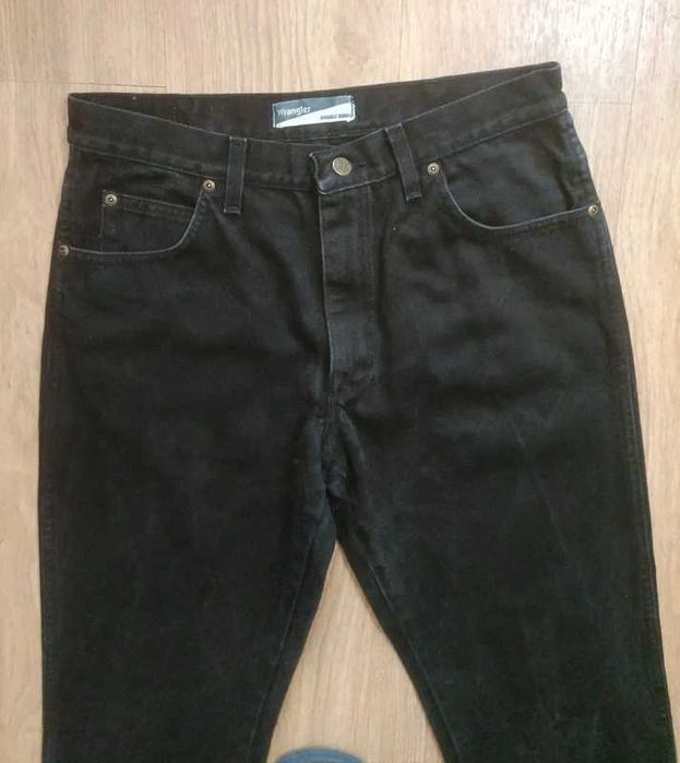 Wrangler durable czarne jeansy straight 3432 męskie