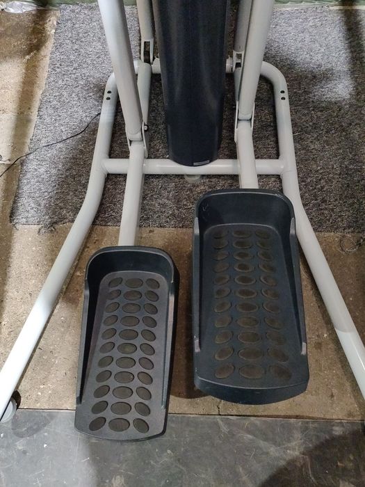 Orbitrek Cardiostrong EX70