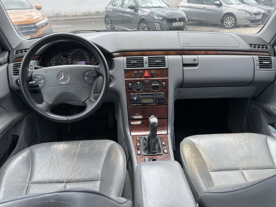 Mercedes E220 CDI