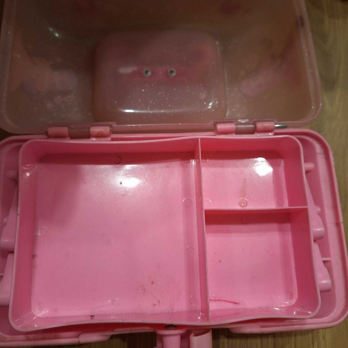 Kasetka pudełko kosmetyczka dla dziewczynki na biżuterię