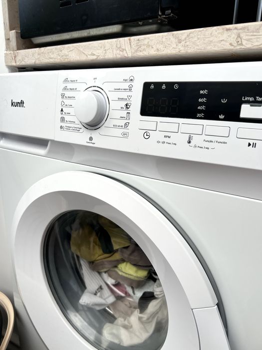 Máquina de lavar roupa Kunft