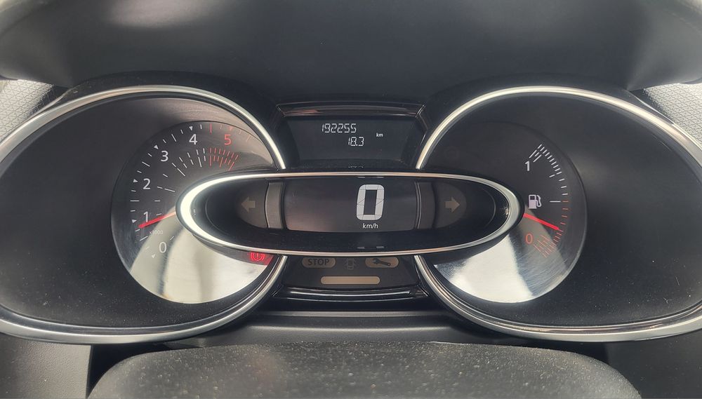 Renault Clio IV Grandtour 1.5dci 90cv 192mil Km