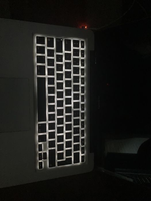 MacBook Pro 201264861405384963123