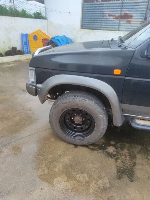 Nissan Terrano 1