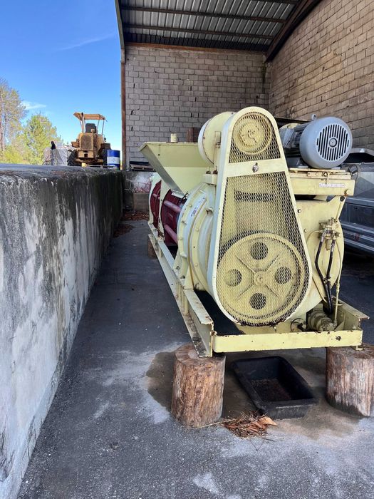 Prensas Continuas e Pneumáticas e  Tanques Inox