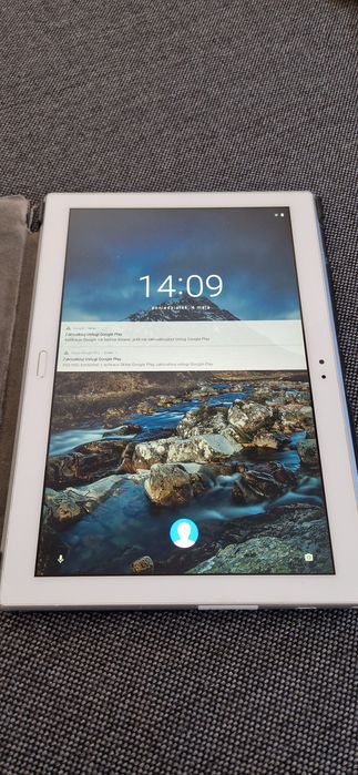 Tablet Lenovo TB-X704F