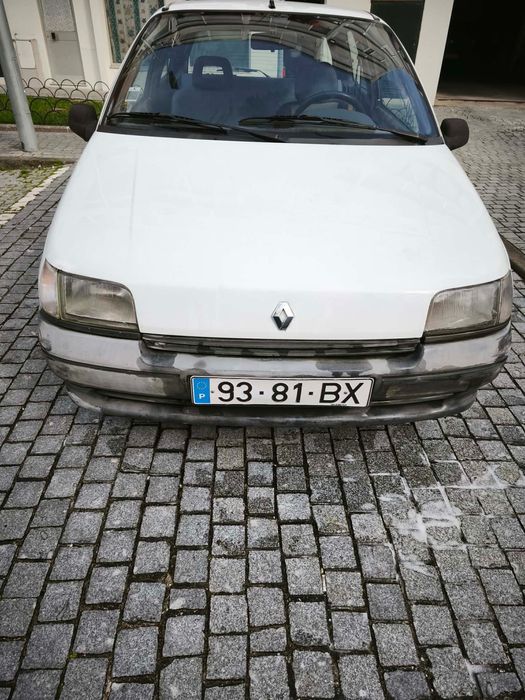 Renault Clio I 1.2 gasolina